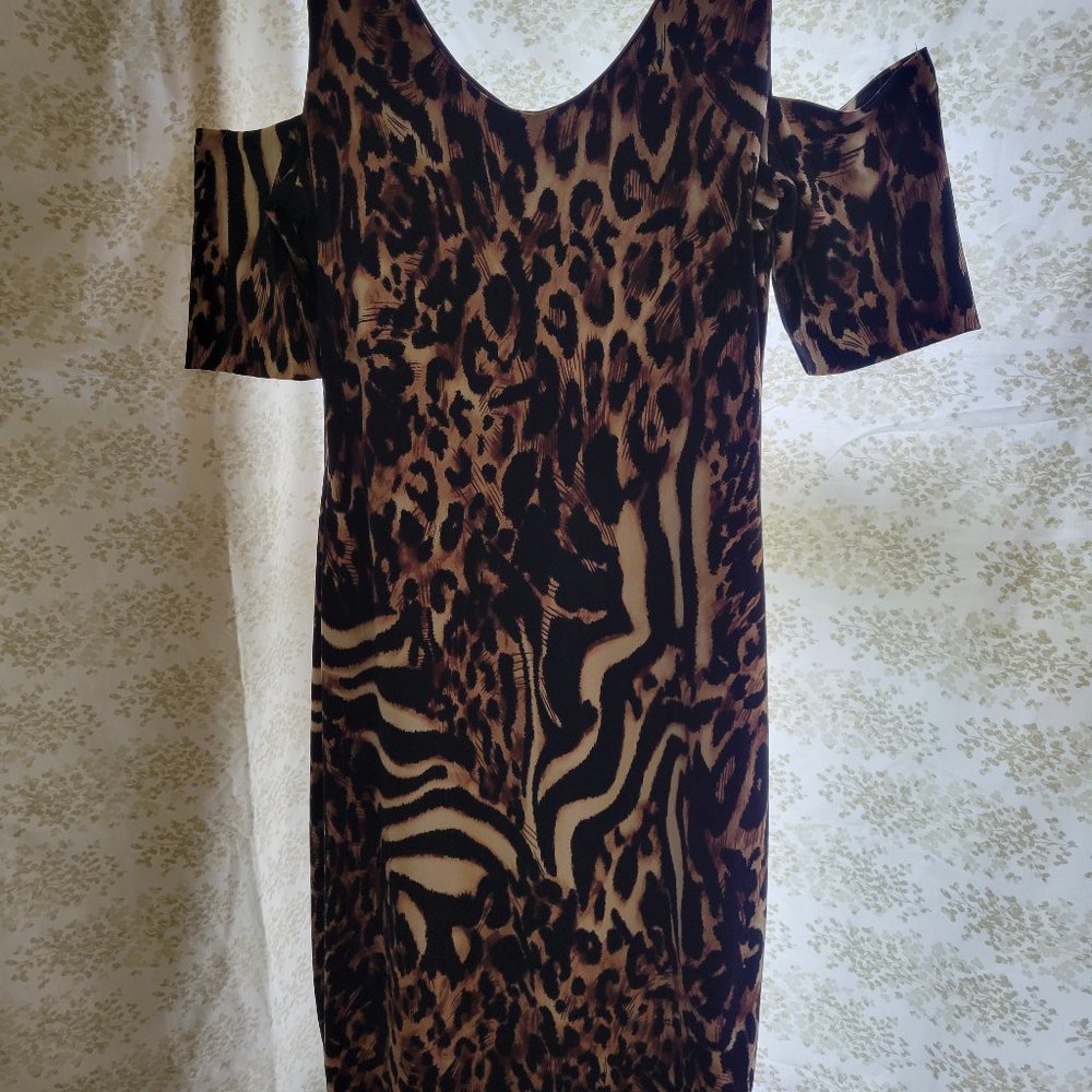 Dresses - Picture 2 of 2